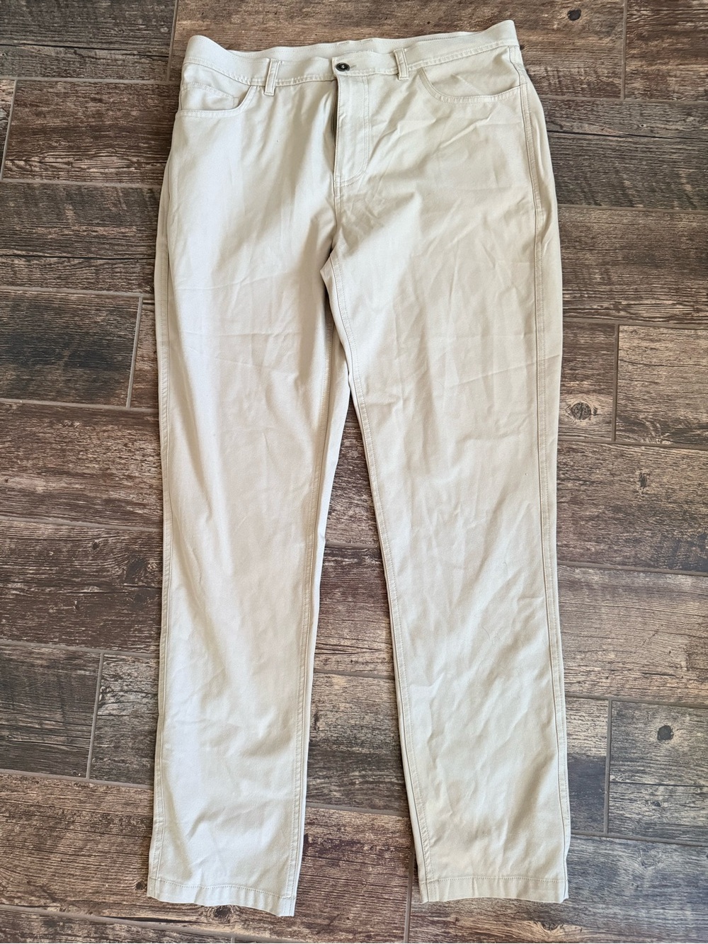 32 Degrees Slim Chinos in Light Tan